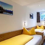 Apartamento Haus Alpenheim 2 *