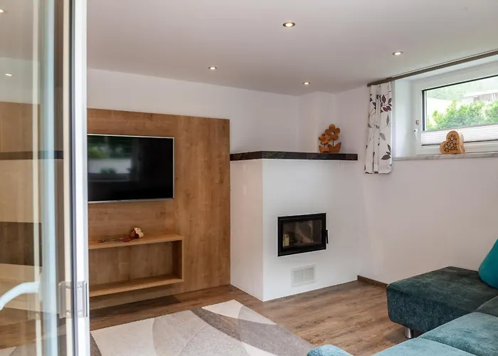 Haus Alpenheim 2 Tux